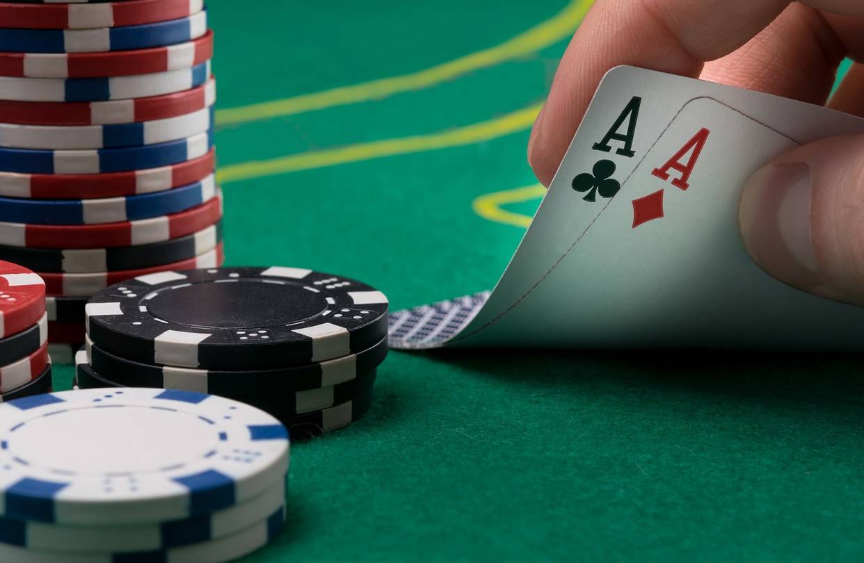 The Live Casino Phenomenon: Where Reality Meets Gambling